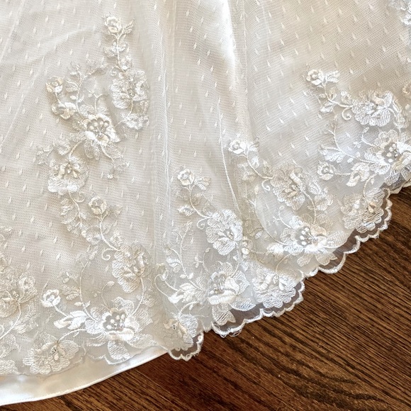 Alfred Angelo Ivory Lace Wedding Dress Size 14 - Picture 10 of 12